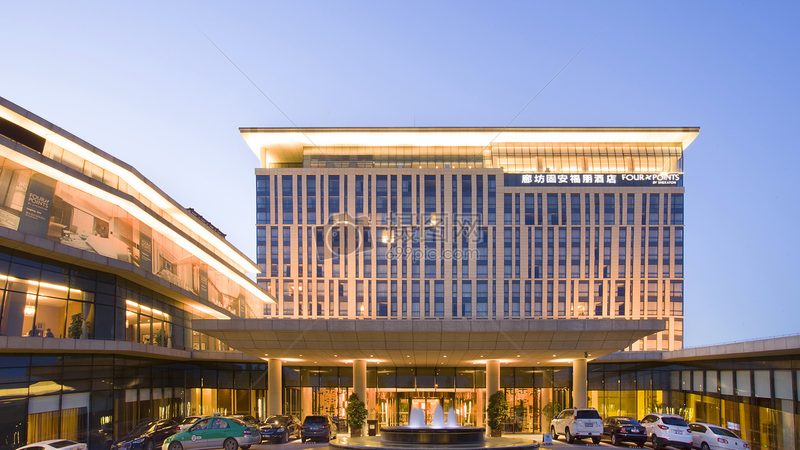 在价格方面，需要关注以下几个方面：